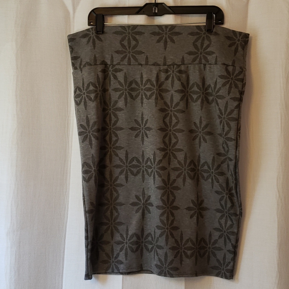 2X LulaRoe Cassie Pencil Skirt